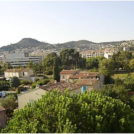 Beau Studio Dans Calme Fermee Avec Parkings Et Jardin Apartment Hyeres